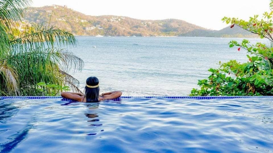 HOTEL BUNGALOWS LA MADERA ZIHUATANEJO 2* (México) - desde 1149 MXN | BOOKED